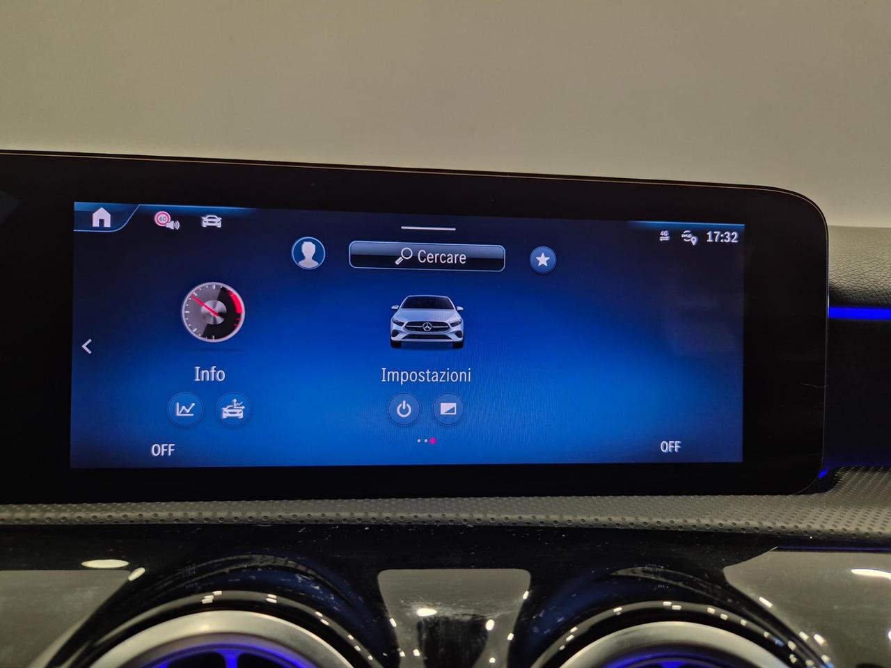 Mercedes A 200 AMG Line Advanced Plus 7G-DCT IN PROMO