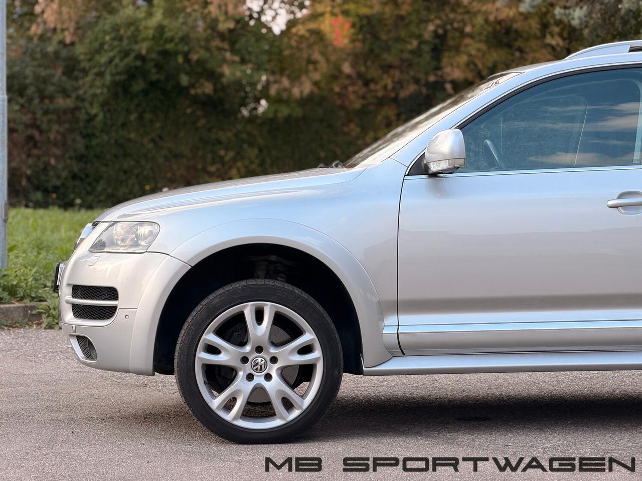 Volkswagen Touareg 6.0 W12 Sport