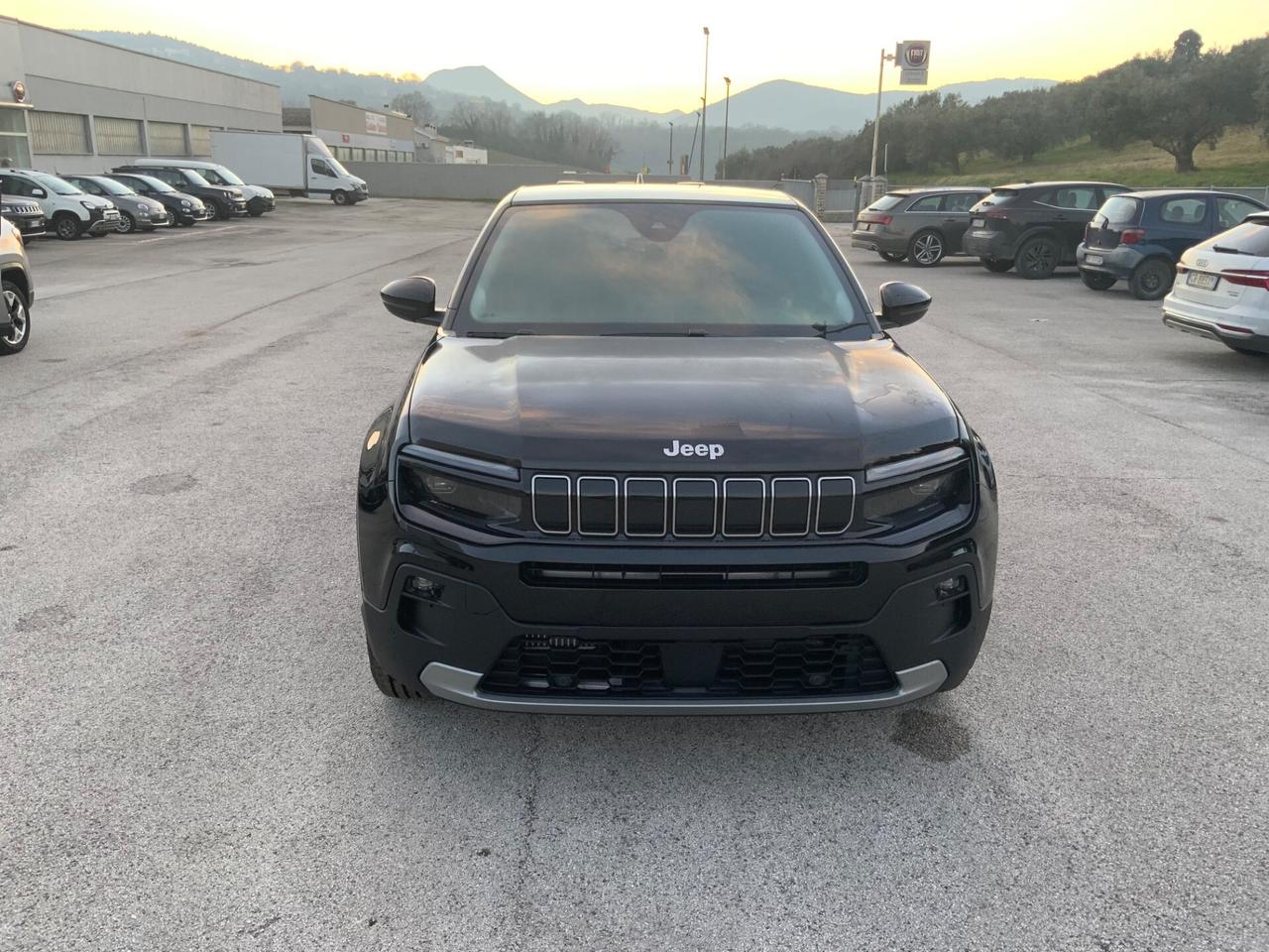 Jeep Avenger 1.2 Turbo MHEV Summit