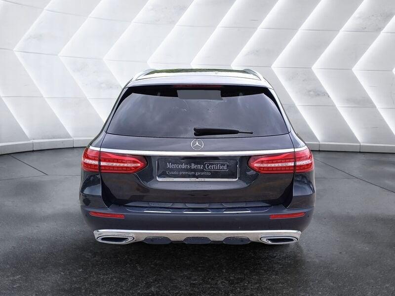 Mercedes-Benz Classe E E SW All-Terrain 220 d mhev Business Sport 4matic auto