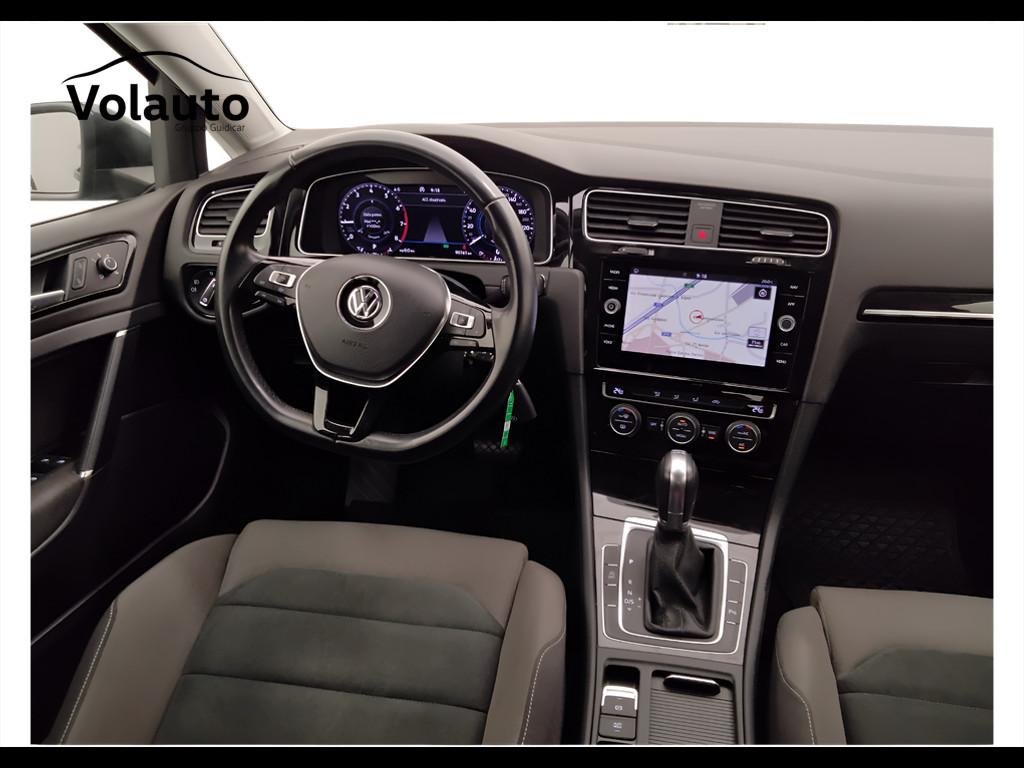VOLKSWAGEN Golf VII 2017 5p - Golf 5p 1.5 tsi Executive 130cv dsg