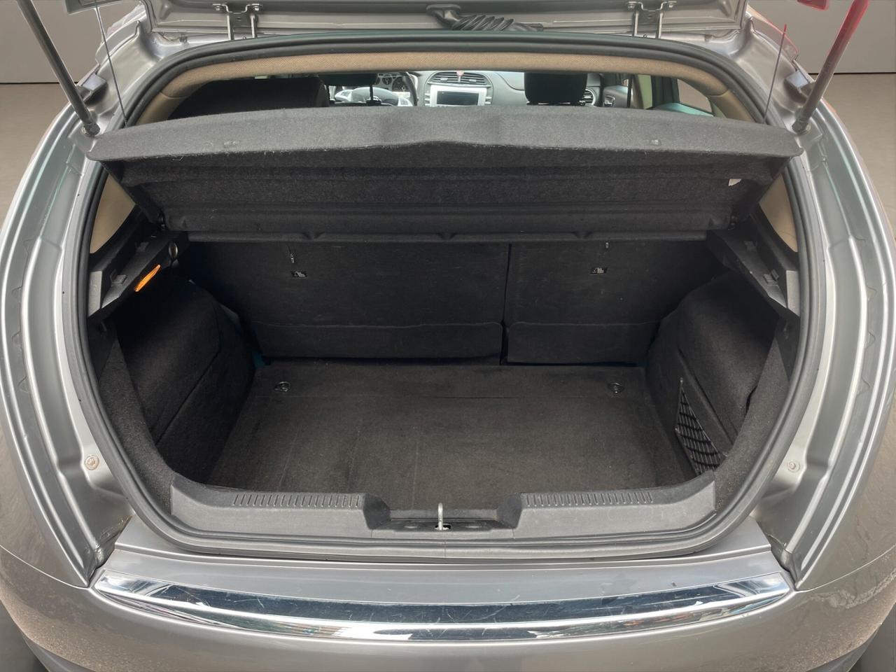 Lancia Delta UNICO PROPRIETARIO - NEOPATENTATI