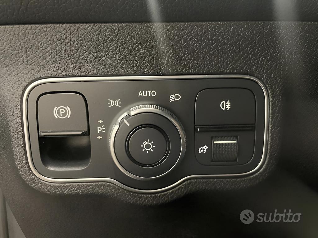 Mercedes GLB 180 d AMG Line Premium Plus auto 7p.t