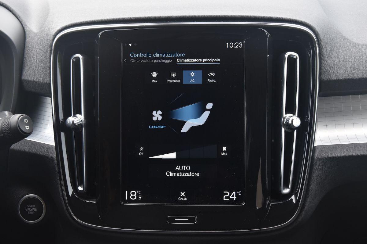 Volvo XC40 T4 Recharge Plug-in Inscription Expression