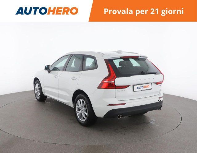VOLVO XC60 B4 (d) AWD Geartronic Momentum
