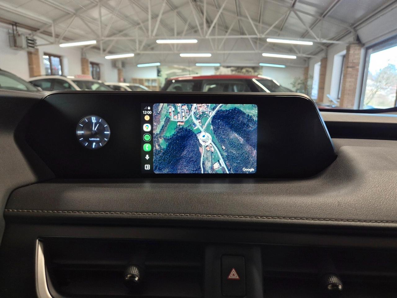 Lexus UX Hybrid Business