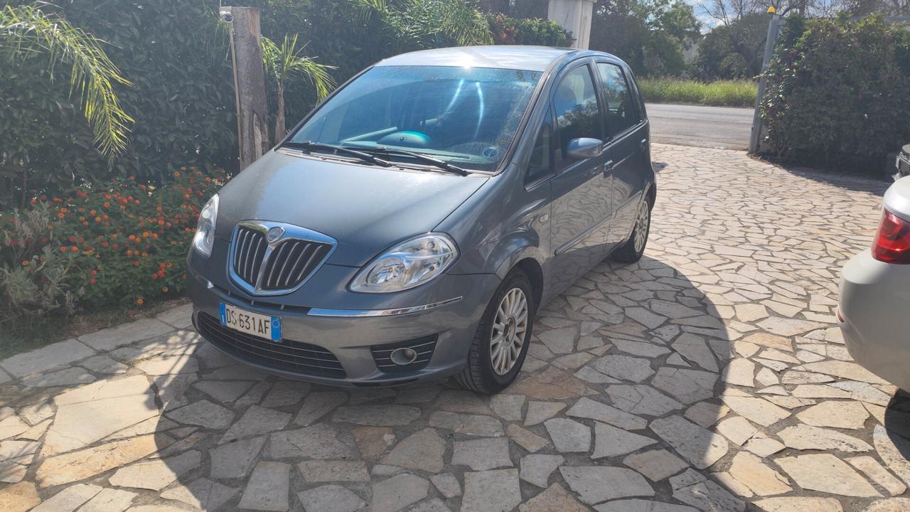 Lancia MUSA 1.3 Multijet 16V 90 CV Oro Plus