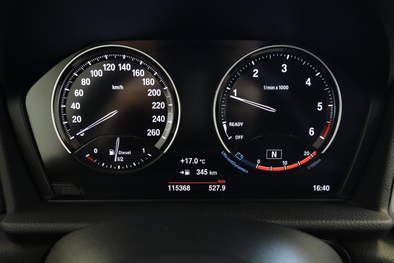 BMW 218 d ACTIVE TOURER ADVANTAGE - 218d