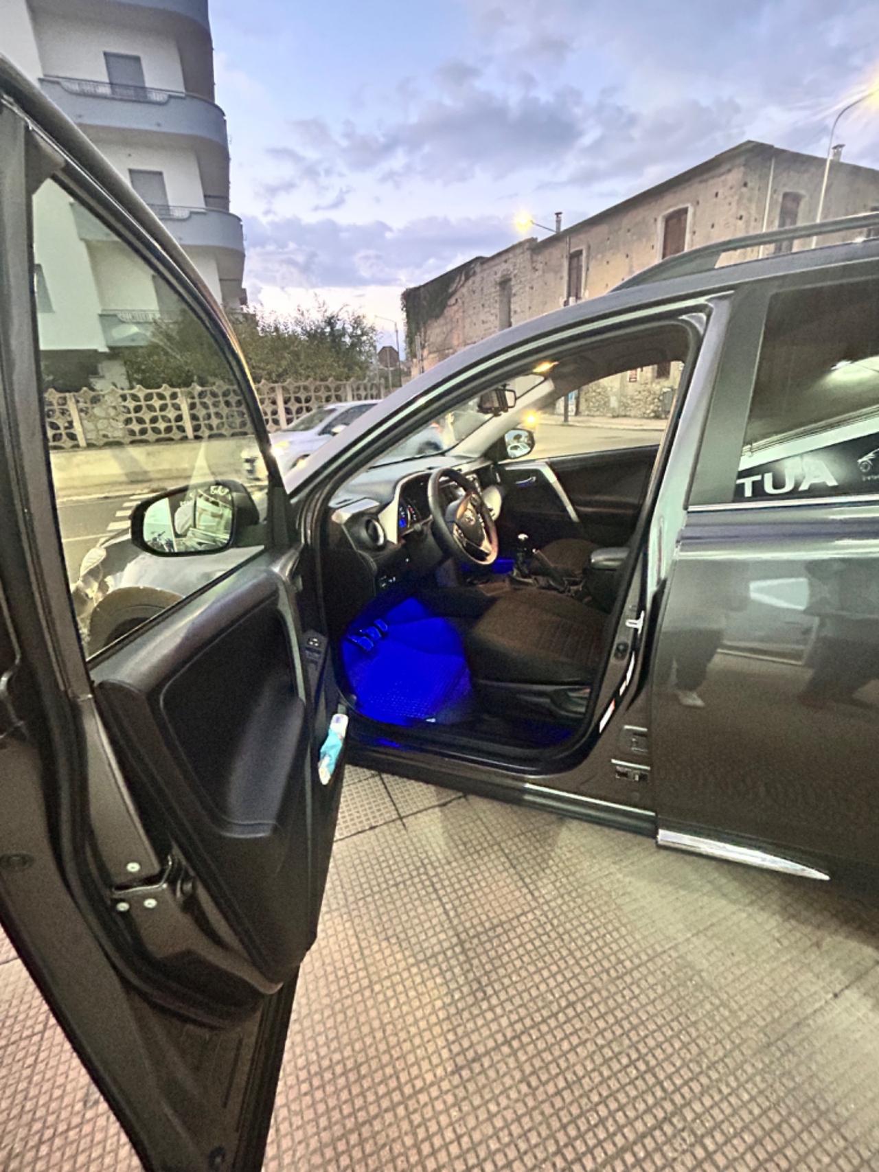 Toyota RAV 4 RAV4 2.2 D-4D 4WD Style