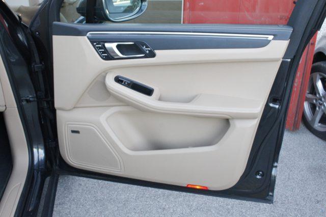 PORSCHE Macan 2.0 TETTO/PELLE 265CV