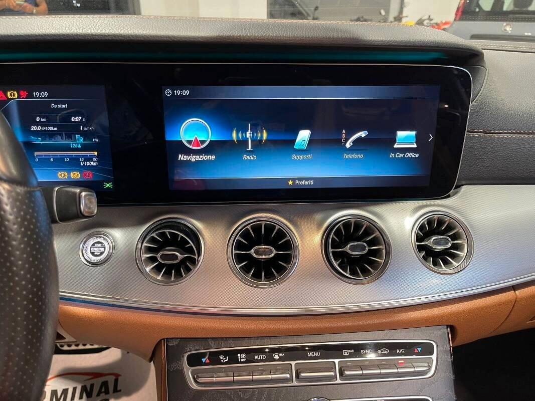 Mercedes-benz E 220 d Auto Cabrio Premium AMG, luci ambient.