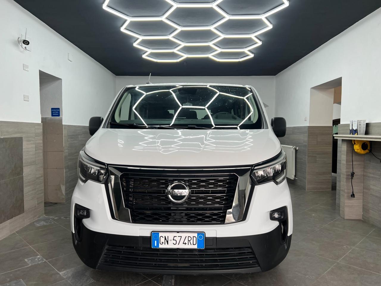 Nissan Primastar 2.0 dCi 110CV PC-TN Bus