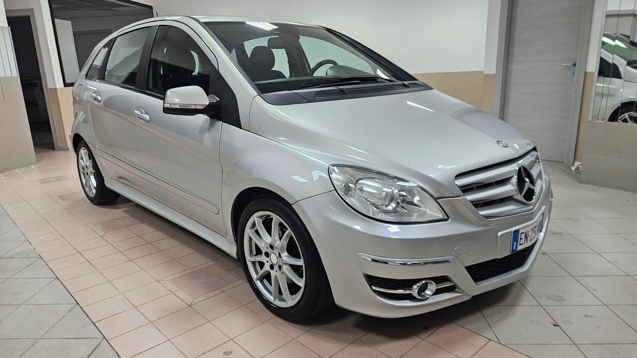 Mercedes-benz B 180 CDI Premium
