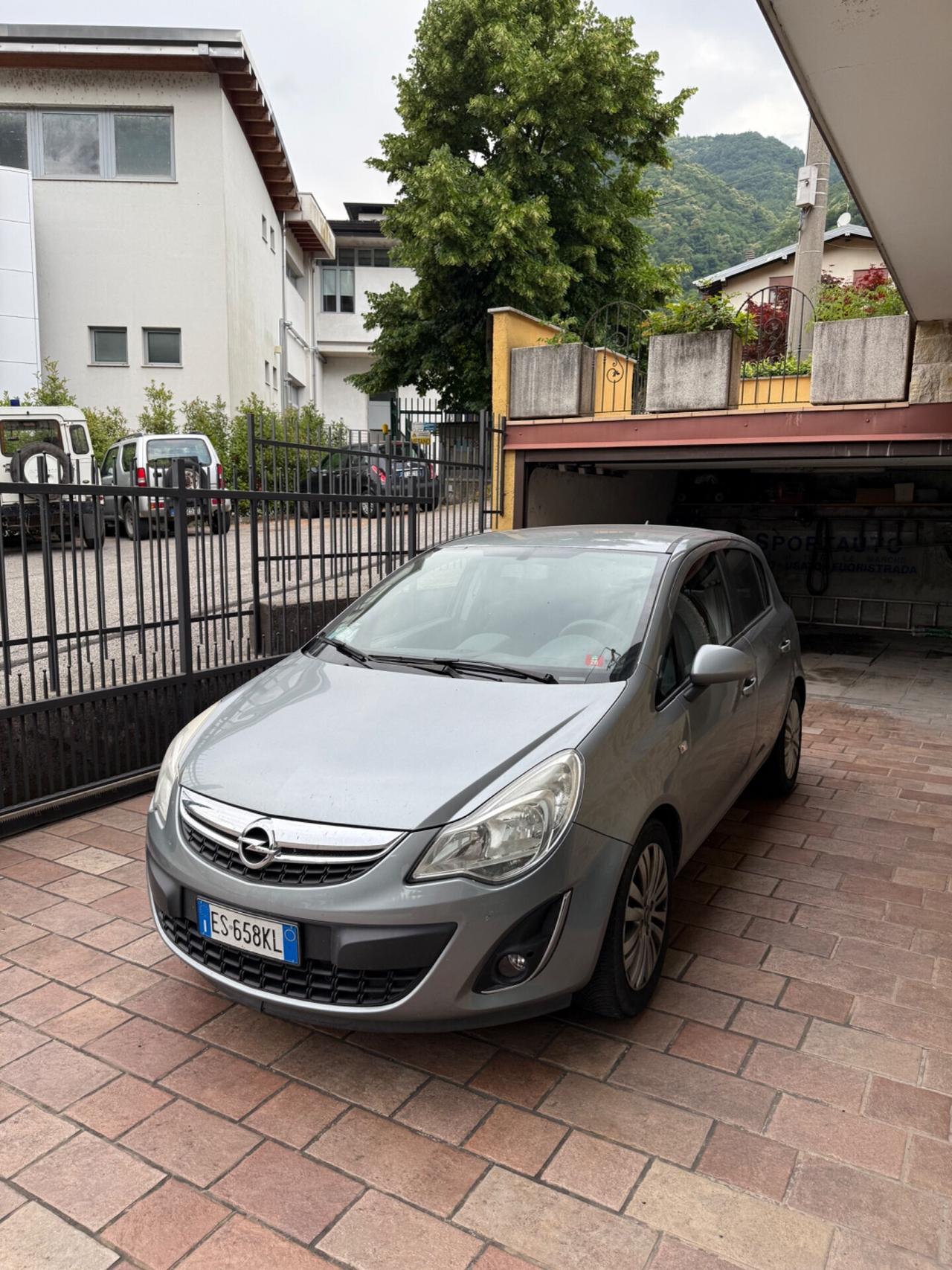 Opel Corsa 1.2 85CV 5 porte GPL-TECH Ecotec