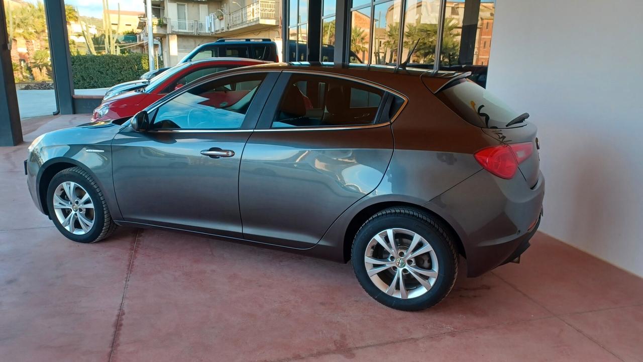 Alfa Romeo Giulietta 1.6 JTDm-2 105 CV Progression