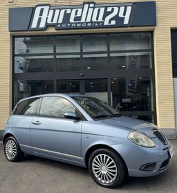 Lancia Ypsilon 1.3 MJT 75 CV Argento NEOPATENTATI