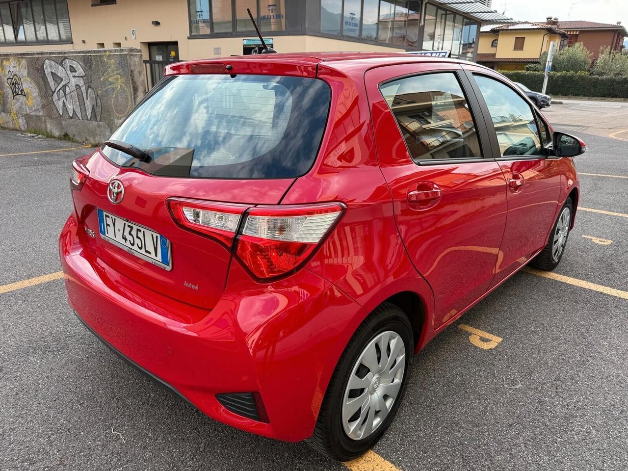 Toyota Yaris 1.5 5 porte Active *OK NEOPATENTATI*