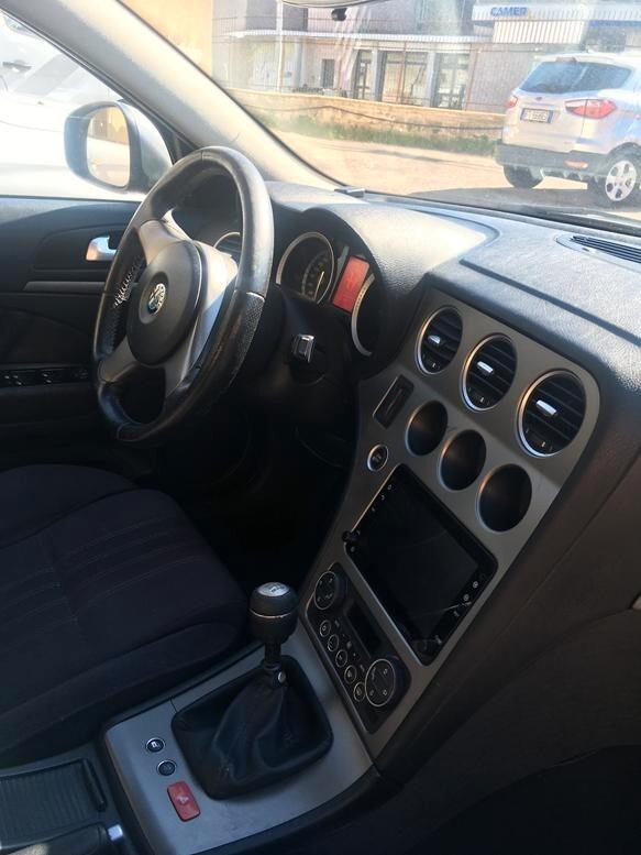 Alfa Romeo 159 2.0 JTDm Progression