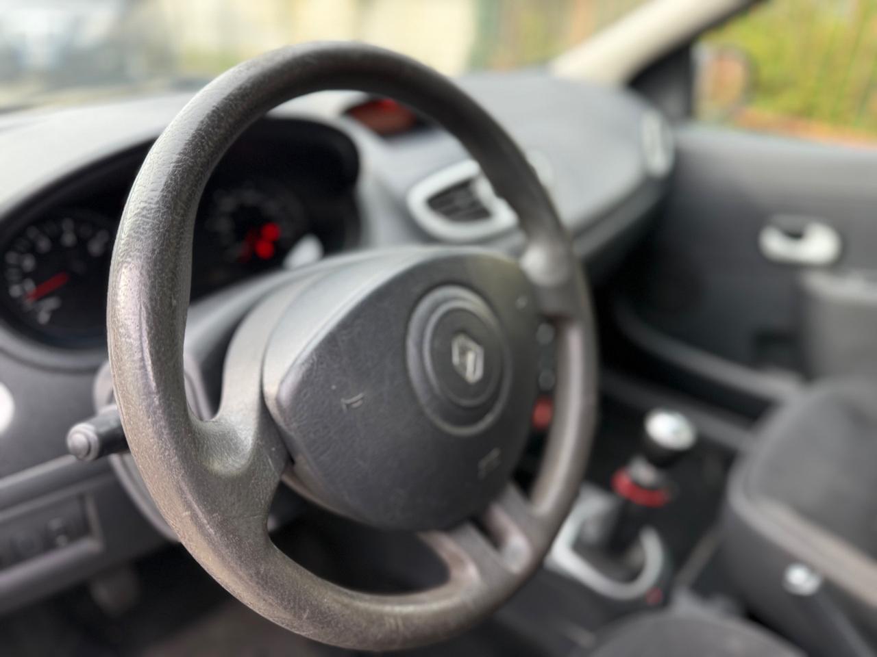 Renault Clio 1.2 16V 5 porte GPL Dynamique