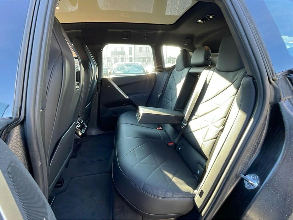 BMW iX 40 xDrive