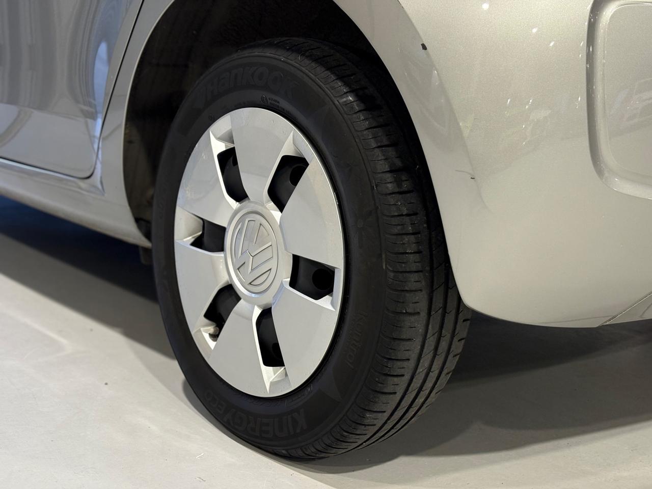 Volkswagen up! 1.0 75 CV 5p. high