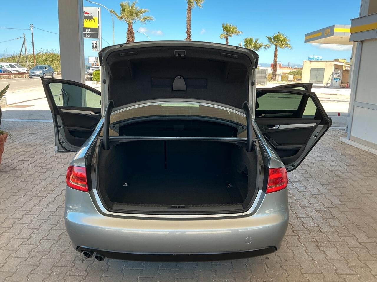 Audi A4 2.0 TDI 143CV F.AP. mult.
