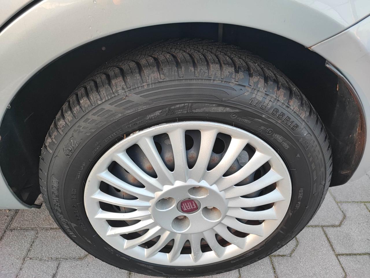 Fiat Grande Punto 1.2 5 porte uni-pro