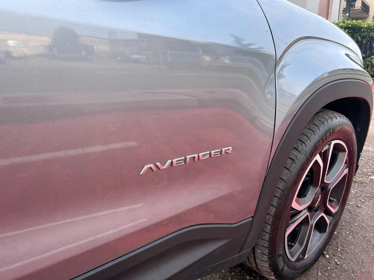 Jeep Avenger 1.2 Turbo 100 CV Summit