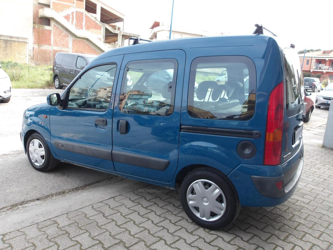 Renault Kangoo 1.5 dci Ice 80cv