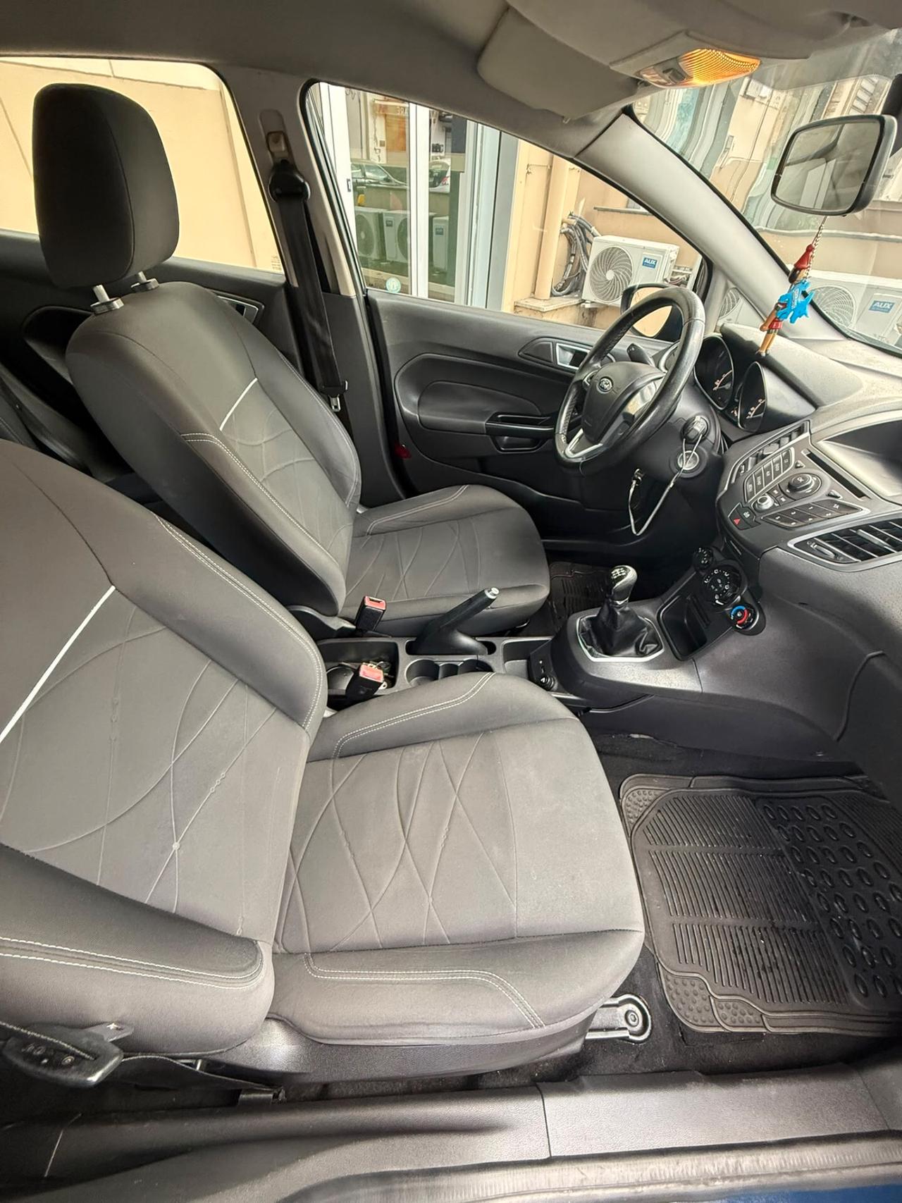 Ford Fiesta 1.5 TDCi 75CV 5 porte