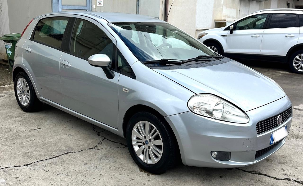 Fiat Grande Punto 1.3 MJT 90 CV 5 porte Dynamic