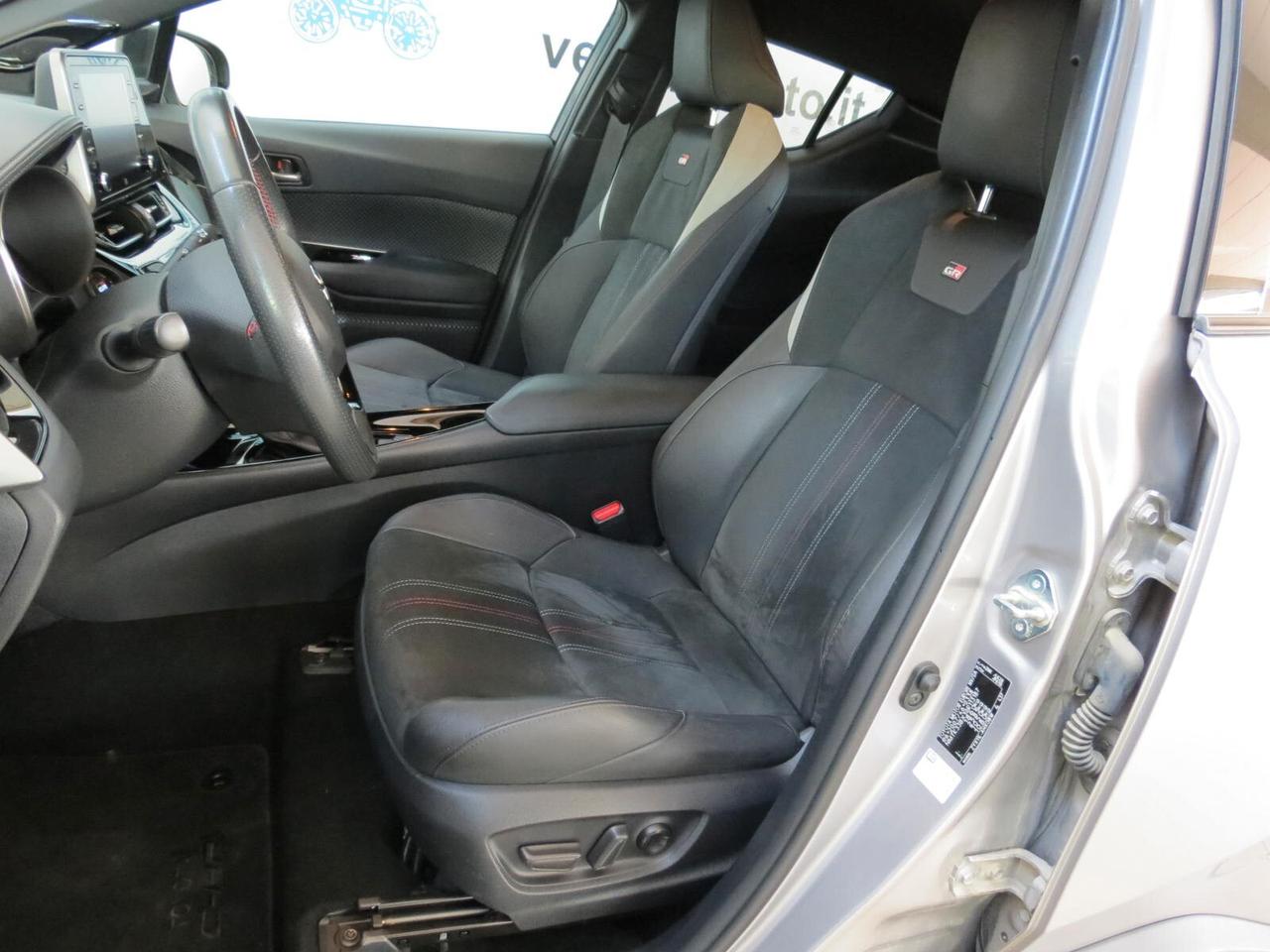 Toyota C-HR 1.8 Hybrid E-CVT GR Sport