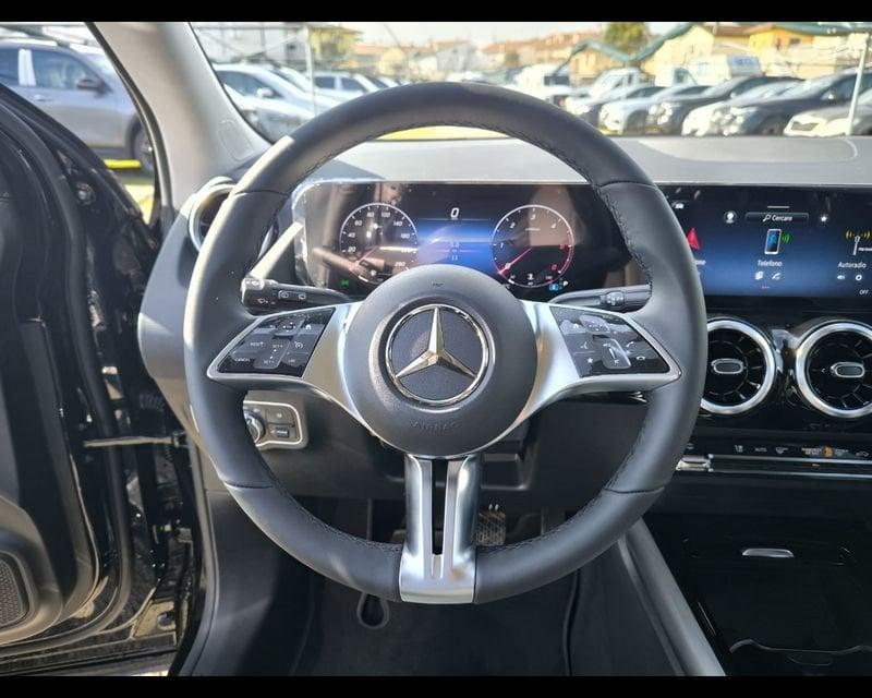 Mercedes-Benz GLA GLA 180 d Progressive Advanced