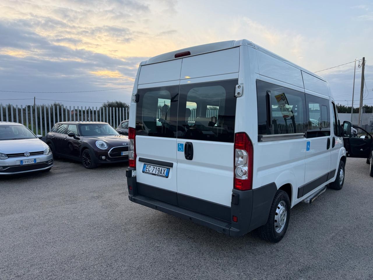 FIAT DUCATO 2.3 JTD 120 DISABILI 7P 2 SEDIE A ROTELLE