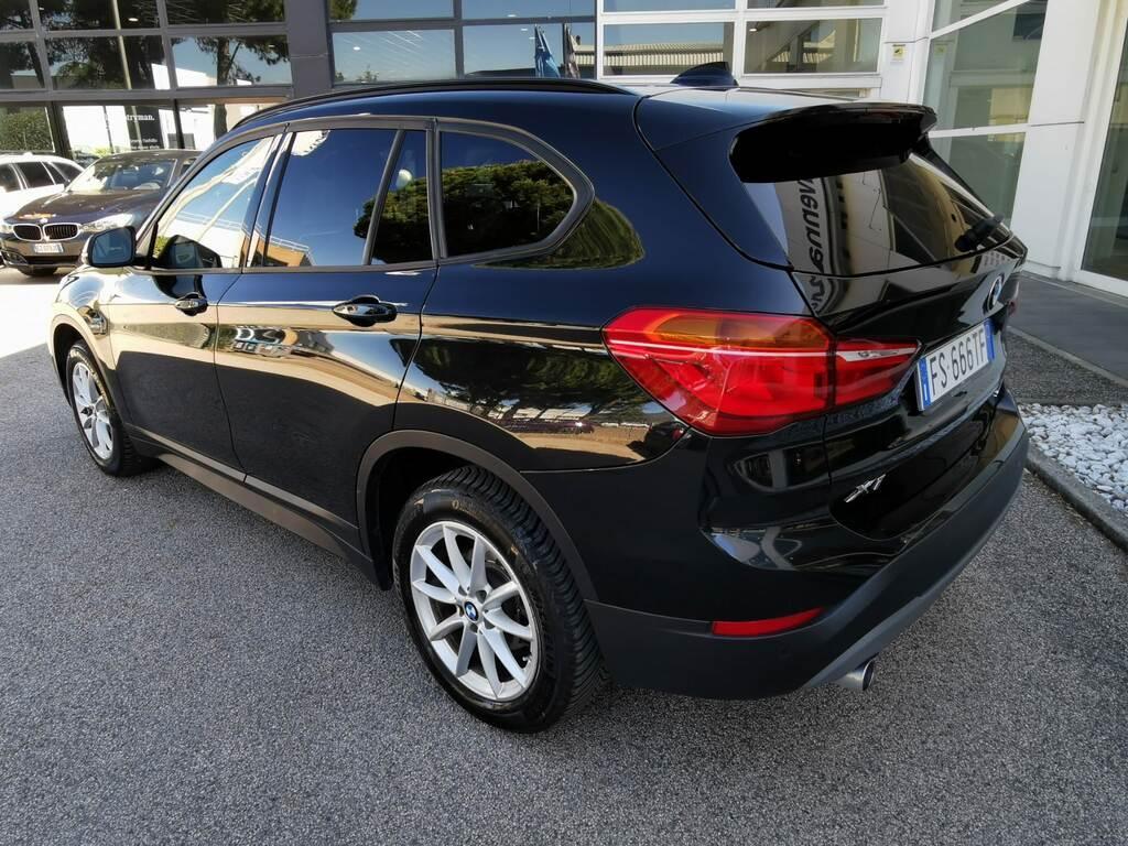 BMW X1 16 d Business sDrive