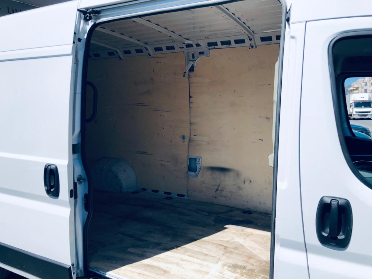 Peugeot Boxer 35 2.2 BlueHDi 140 S&S PLM-TM Furgone