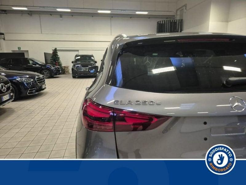 Mercedes-Benz GLA 250 E PLUG-IN HYBRID AUTOMATIC AMG line ADVANCED PLUS