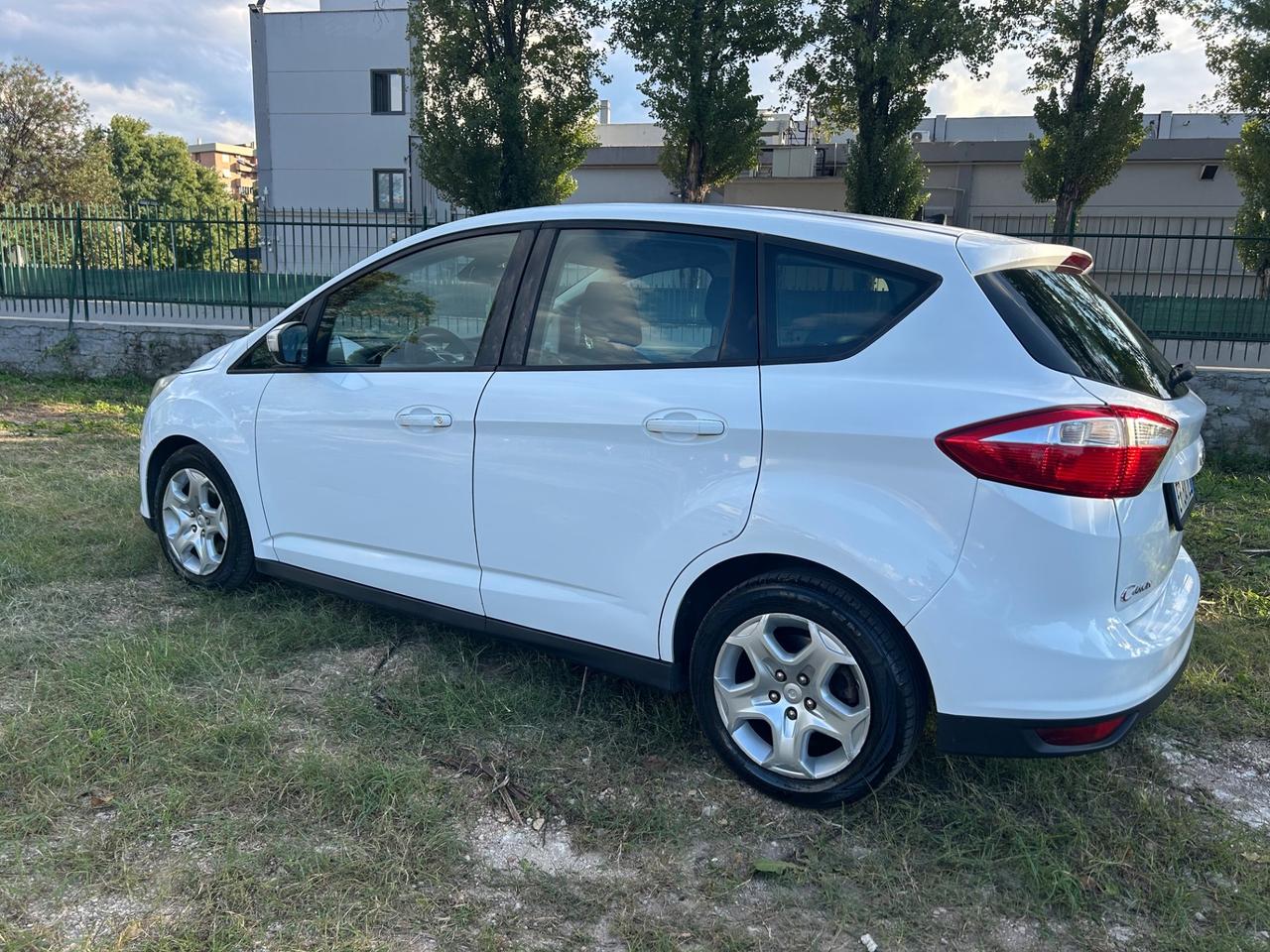 Ford C-Max 1.6 120CV GPL Titanium