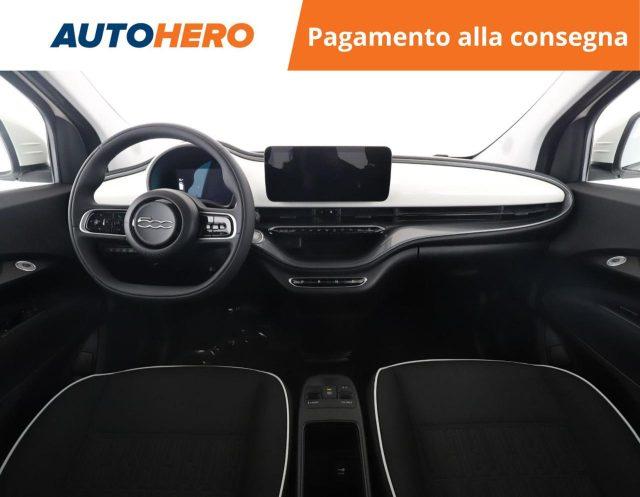 FIAT 500e Berlina 23,8 kWh