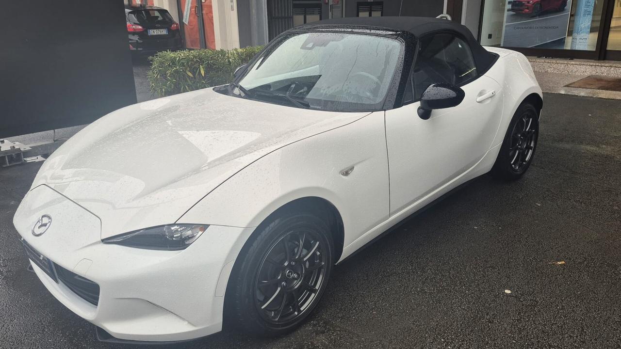 Mazda MX-5 1.5L Skyactiv-G Homura