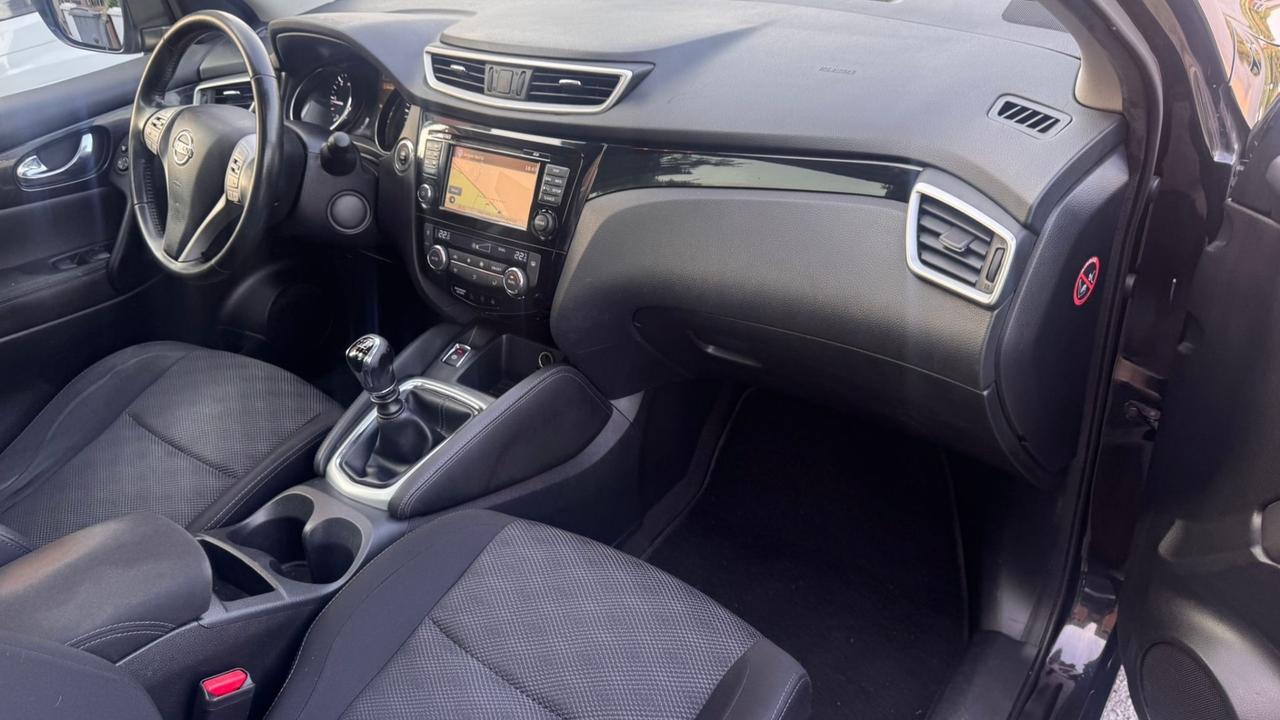 Nissan Qashqai 1.5 dCi N-Connecta