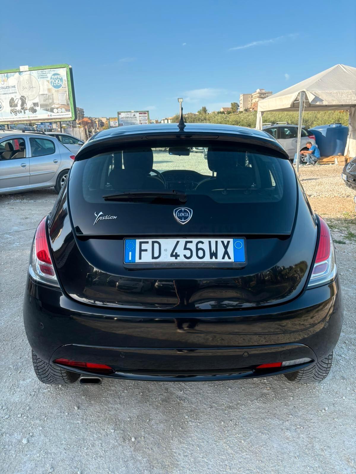 Lancia Ypsilon 1.3 MJT 16V 95 CV 5 porte S&S Gold