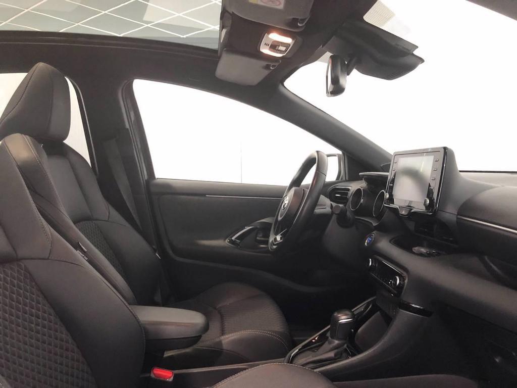 Toyota Yaris 1.5 VVT-iE Hybrid Lounge E-CVT