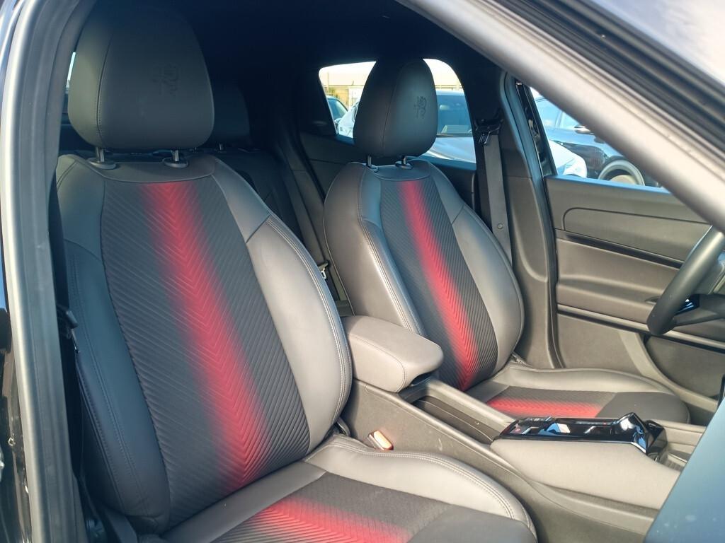 Alfa Romeo Junior 1.2 136 CV Hybrid eDCT6 Speciale