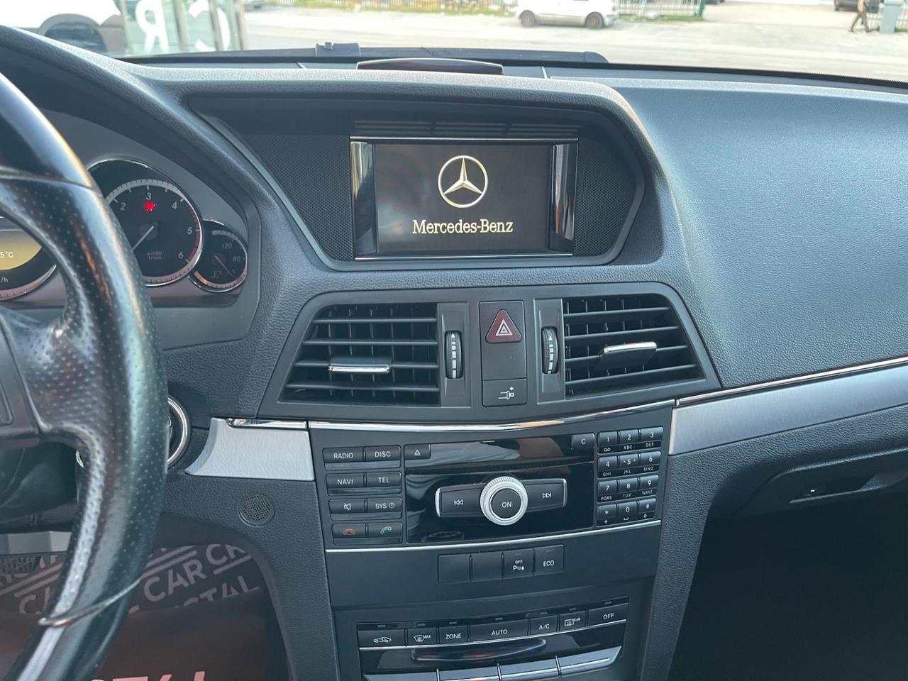 Mercedes-benz E 220 CDI Coupé BlueEFFICIENCY Avantgarde