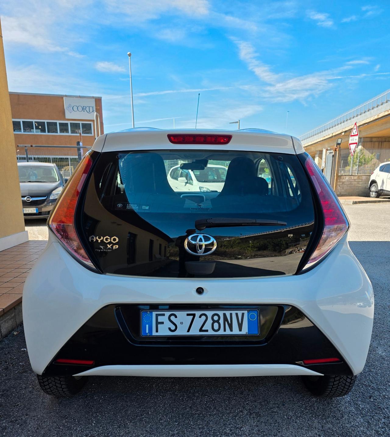 Toyota Aygo 1.0 VVT-i 69 CV 5 porte x-Play