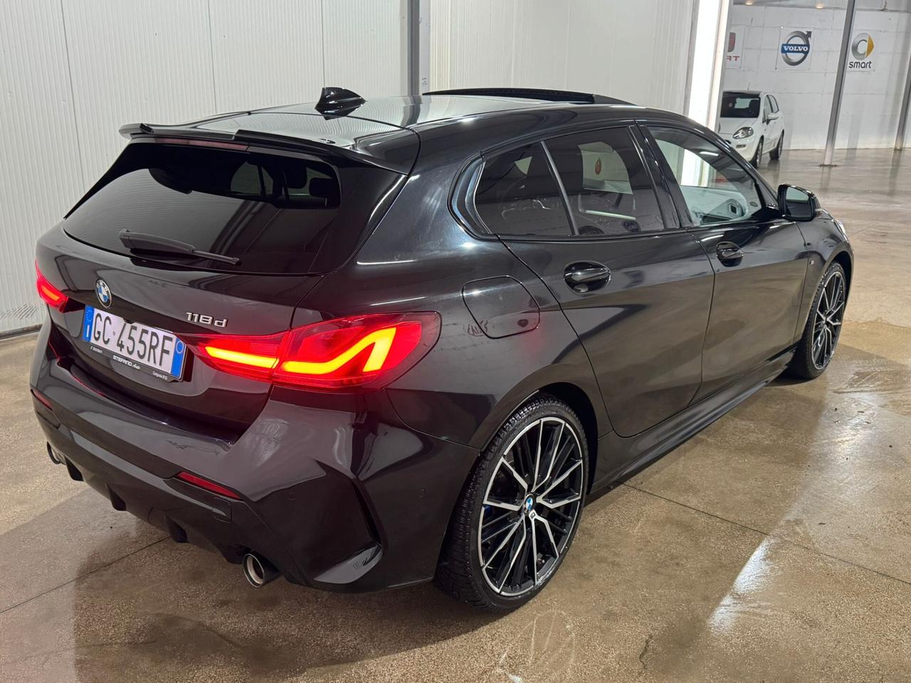 Bmw 118 118d 5p. Msport