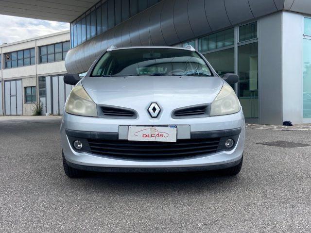 RENAULT Clio 1.2 16V TCE 100CV SporTour