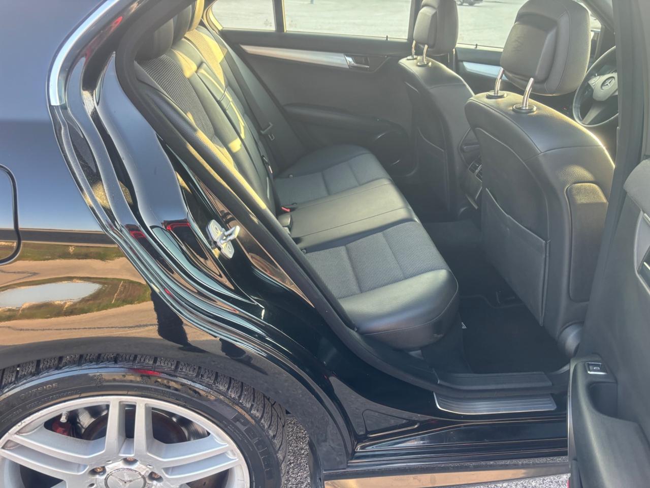 Mercedes-benz C 220 CDI Avantgarde AMG