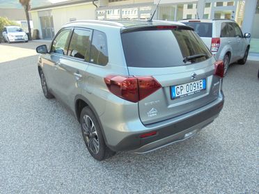Suzuki Vitara 1.4 Hybrid Top